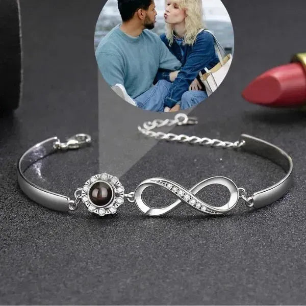 ARMBAND MIT FOTO IM STEIN PERSONALISIERTES : EINZIGARTIGER SCHMUCK - Königlicher Siegelring