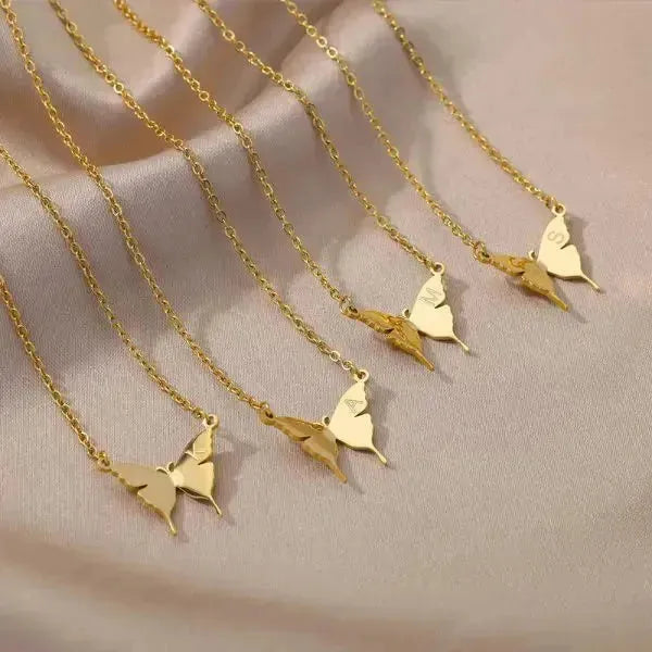 KETTE MIT BUCHSTABEN GOLD - SCHMETTERLINGS HALSKETTE - Königlicher Siegelring