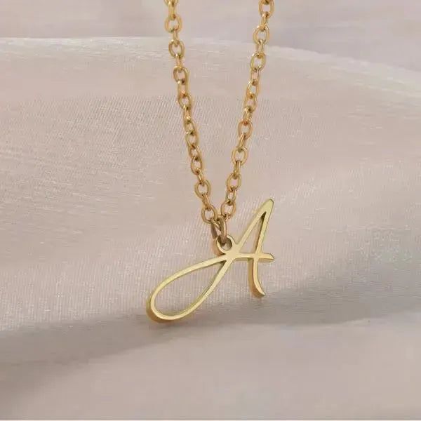 KETTE MIT BUCHSTABEN GOLD : VERLEIHEN SIE IHREM STIL EINE PERSÖNLICHE NOTE! - Königlicher Siegelring
