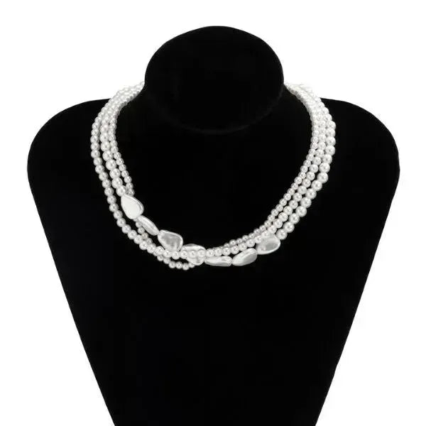 PERLENKETTE FÜR DAMEN IN WEISS - KETTEN DAMEN TREND - Königlicher Siegelring