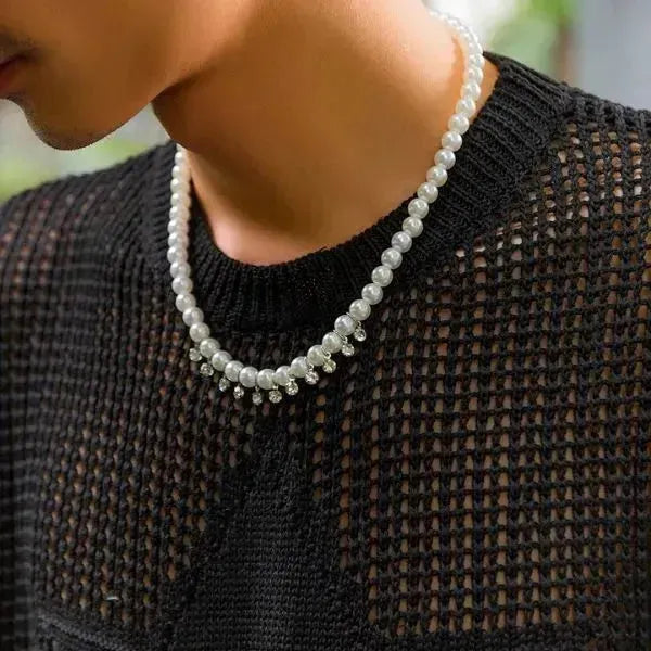 PERLENKETTE HERREN WEISS - EIN ZEITLOSER TREND FÜR STILVOLLE ELEGANZ - Königlicher Siegelring