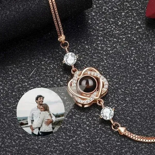 PERSONALISIERTE ARMBÄNDER MIT BILD IM STEIN - 925 STERLING SILBER - Königlicher Siegelring