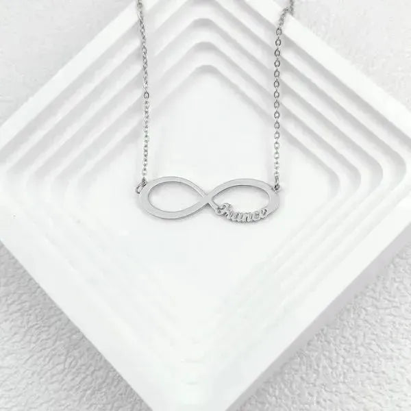PERSONALISIERTE KETTE MIT NAMEN GOLD SILBER - Königlicher Siegelring