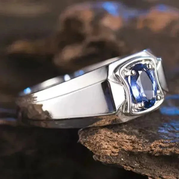 SAPHIR BLENDEND : EIN SIEGELRING DE LUXE FÜR HERREN 18K GOLD - Königlicher Siegelring