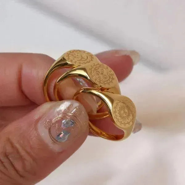 SIEGELRING DAMEN MOND SONNE STERN GOLD PLATTIERTER RING SCHMUCK - Königlicher Siegelring