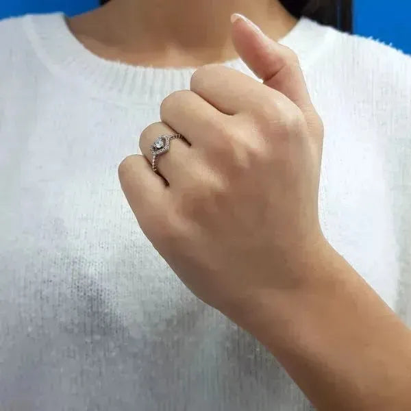 Verlobungsring aus 14 Karat Weiß Gold - Ein Symbol der ewigen Liebe - Königlicher Siegelring