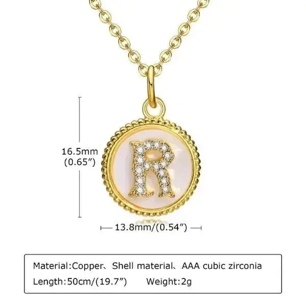 KETTE MIT BUCHSTABEN AUS GOLD-PLÄTTCHEN BESTEHEND AUS INITIALIEN - Königlicher Siegelring