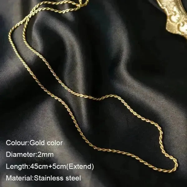 KETTE MIT BUCHSTABEN GOLD - DIAMANT - Königlicher Siegelring
