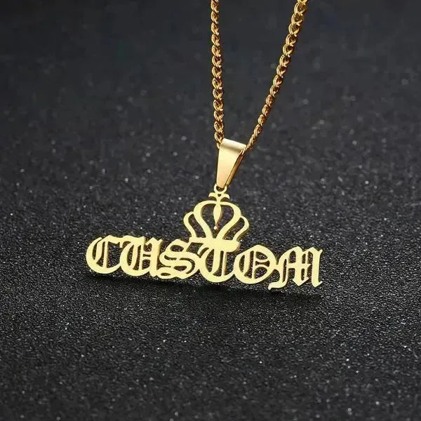KETTE MIT NAMEN GOLD - Königlicher Siegelring