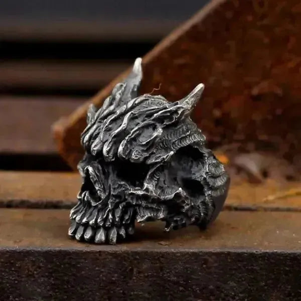 SIEGELRING TEUFELSKOPF FÜR HERREN AUS EDELSTAHL IM GOTHIC STIL - Königlicher Siegelring