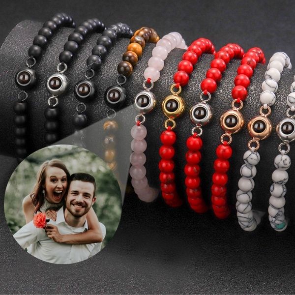 armband-mit-bild-im-stein-individuelles-fotoarmband-personalisiertes-foto-projektion-armband-perlen-armbander-bunt