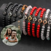 ARMBAND MIT BILD IM STEIN - PERLEN ARMBAND - Königlicher Siegelring
