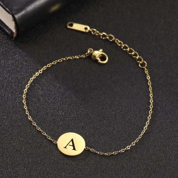 armband-mit-buchstaben-gold-silber-damen-herren-armbander