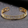 ARMBAND MIT NAMEN AUS GOLD UND DIAMANT-INITIALEN - Königlicher Siegelring