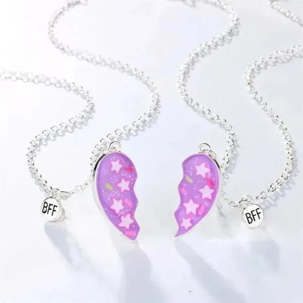 FREUNDSCHAFTSKETTEN FÜR 2 - MAGNETIS LILA HERZ ANHÄNGER FREUNDSCHAFT HALSKETTE FREUND SCHMUCK - Königlicher Siegelring