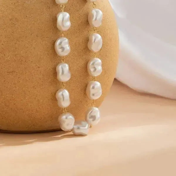 PERLENKETTE DAMEN SCHMUCK FÜR PURE ELEGANZ - Königlicher Siegelring