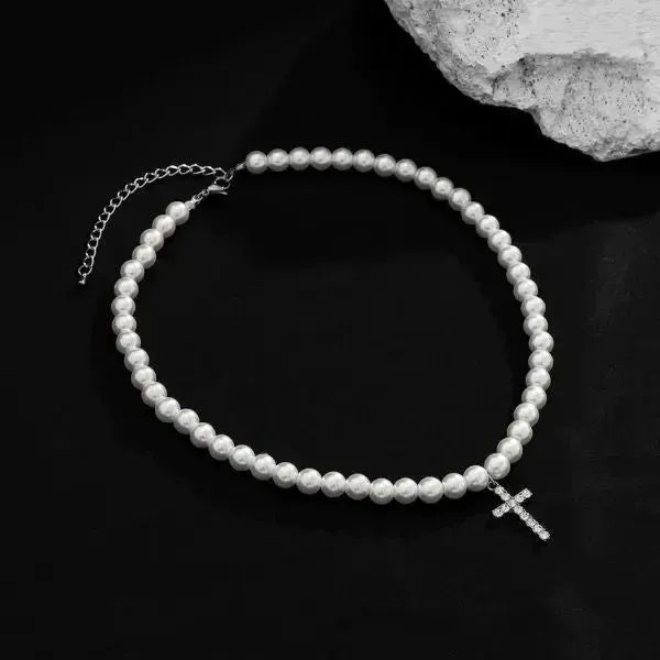PERLENKETTE HERREN MIT KREUZ ANHÄNGER - Königlicher Siegelring