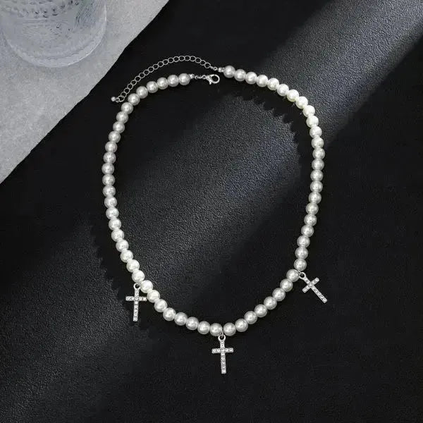 PERLENKETTE HERREN MIT KREUZ ANHÄNGER - Königlicher Siegelring