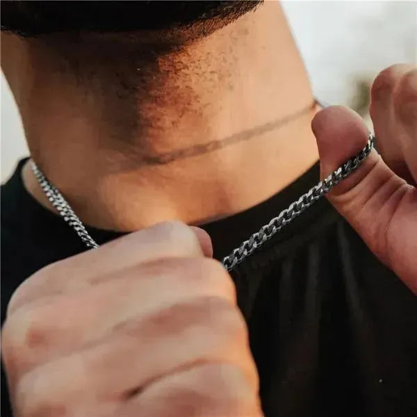 PERLENKETTE HERREN : NATÜRLICHE MUSCHEL TREND PUNK HALSKETTE SET - Königlicher Siegelring