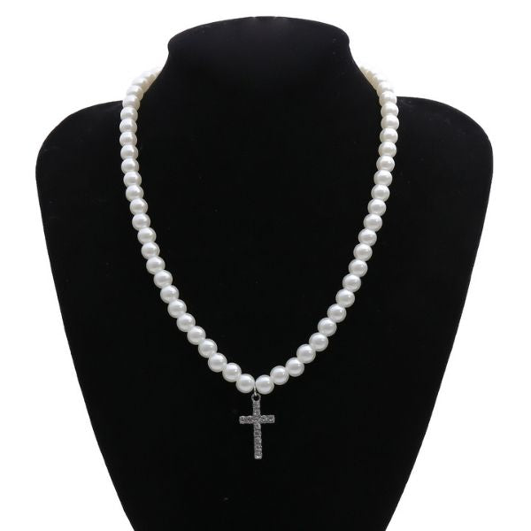 perlenkette-herren-weiss-diamant-kreuz-trend-halskette