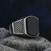 RING MIT SCHWARZEM STEIN - Königlicher Siegelring