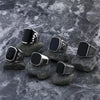 RING MIT SCHWARZEM STEIN - Königlicher Siegelring