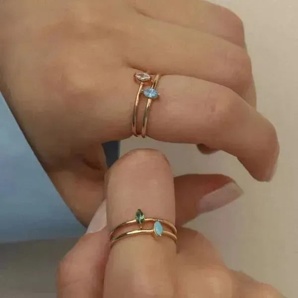 Ring Trendy In 14 Karat Gelbgold Mit Synthetischem Smaragd - Königlicher Siegelring