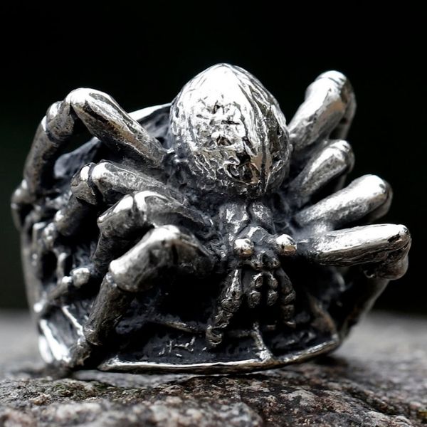 siegelring-aus-edelstahl-in-form-eines-3d-spiders-gothic-herren