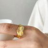 SIEGELRING DAMEN EDELSTAHL GRAVIERTE SCHIENE HERZ - SIGNET RING - Königlicher Siegelring