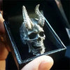 SIEGELRING HERREN EDELSTAHL HERR DER FINSTERNIS HÖRNER-TOTENKOPF - Königlicher Siegelring