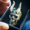 SIEGELRING HERREN EDELSTAHL HERR DER FINSTERNIS HÖRNER-TOTENKOPF - Königlicher Siegelring