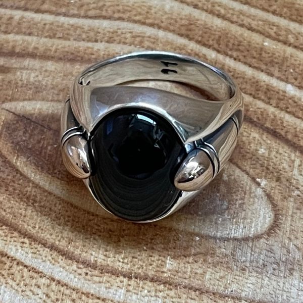 siegelring-herren-silber-onyx-schwarz-zeitlose-eleganz