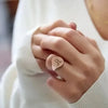 SIEGELRING PERSONALISIERTE DREI INITIALEN SILBER GOLD PLATED - Königlicher Siegelring