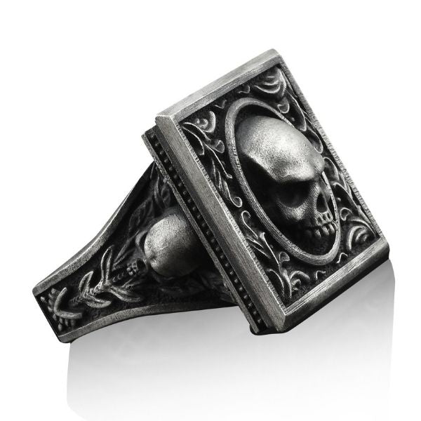 siegelring-silber-massiv-gothic-style-totenkopf-herren