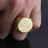 SIEGELRING VON SALOMON IN 14K GOLD PLATED : EIN AUSSERGEWÖHNLICHES SCHMUCKSTÜCK - Königlicher Siegelring