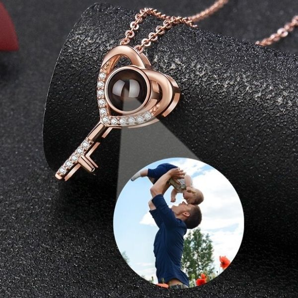 kette-mit-bild-im-stein-personalisierte-foto-herren-damen-anhanger-mit-diamant-Schlussel