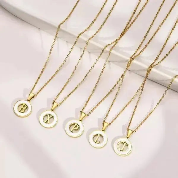 KETTE MIT BUCHSTABEN GOLD - KETTEN DAMEN TREND - Königlicher Siegelring