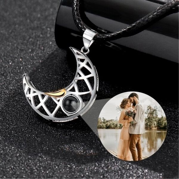 kette-mit-foto-im-stein-personalisierte-bild-herren-damen-mond-sonne