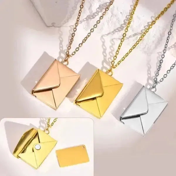 KETTE MIT NAMEN IN FORM VON BUCHSTABEN - Königlicher Siegelring
