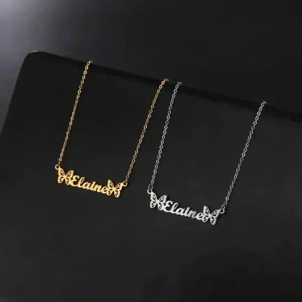 KETTE MIT NAMEN MIT SCHMETTERLING MOTIV - Königlicher Siegelring