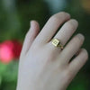 SIEGELRING DAMEN PERSONALISIEREN MIT MASSIVEM GOLD ODER SILBER - Königlicher Siegelring