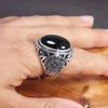SIEGELRING HERREN AUS SILBER MIT SCHWARZEM ONYX VINTAGE HOHLBLUMEN - Königlicher Siegelring