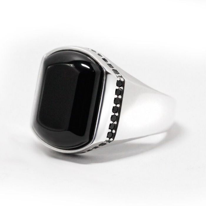    siegelring-herren-silber-einfach-im-klassischen-stil-mit-onyx-stein