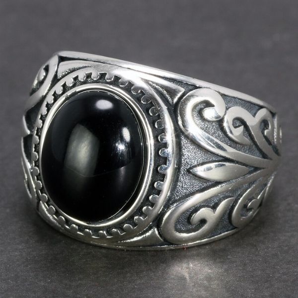 siegelring-herren-silber-mit-dem-stein-grenat-und-onyx