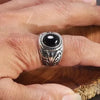 SIEGELRING HERREN SILBER MIT DEM STEIN GRANAT UND ONYX - Königlicher Siegelring