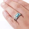 SIEGELRING SILBER BESTEHEND AUS BLAUEM TOPAS UND 2 DIAMANTEN - Königlicher Siegelring